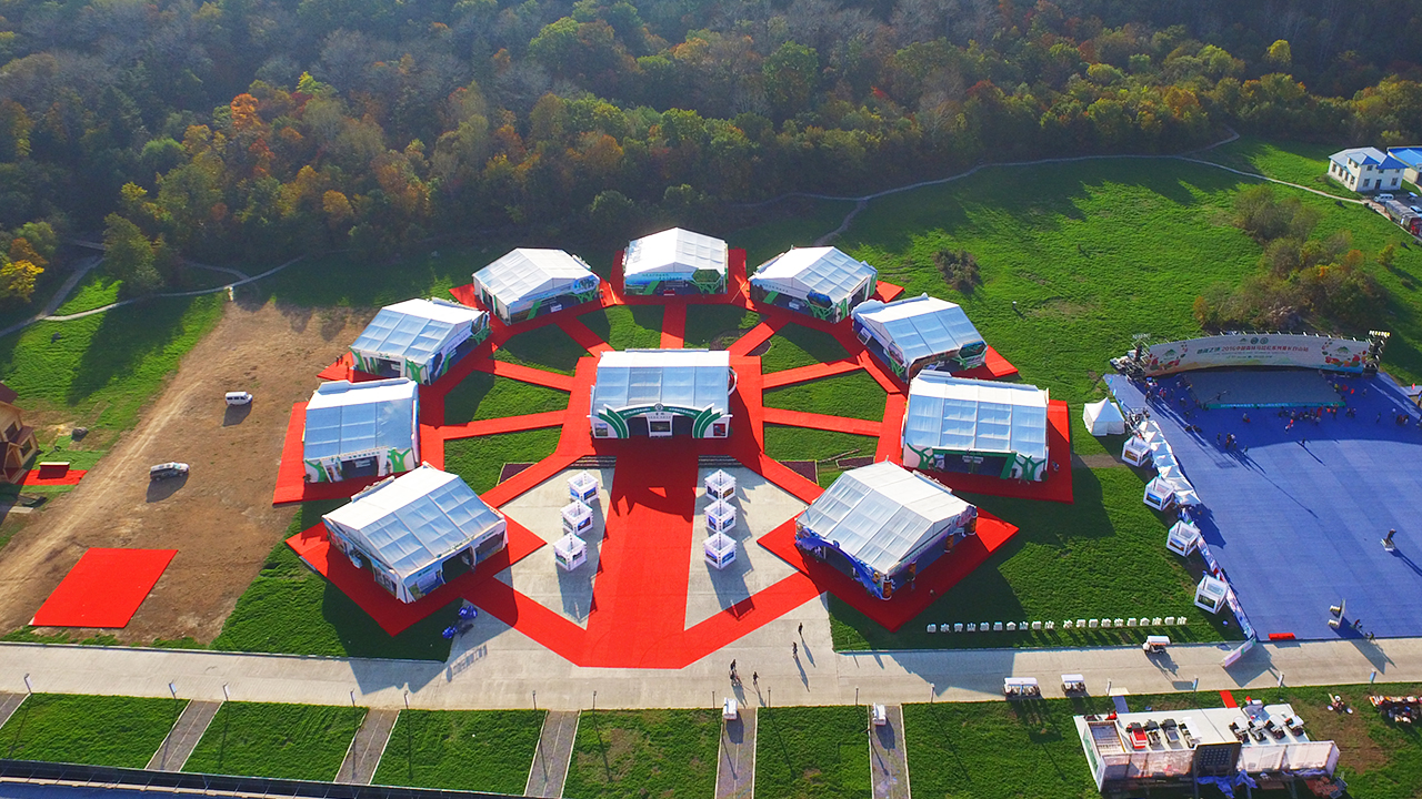 高山篷房 守护长白山极限征途｜为高海拔马拉松提供坚实保障封面